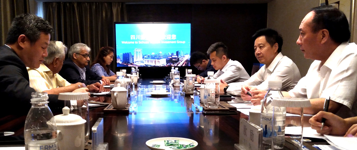 集团党委副书记、副董事长、总经理杨川会见印度靛蓝集团执行董事卡皮尔·巴蒂亚先生一行