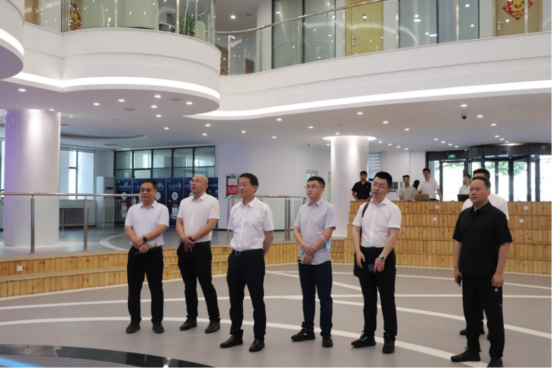 省尊龙凯时集团：“四个导向” 推动调查研究提质增效